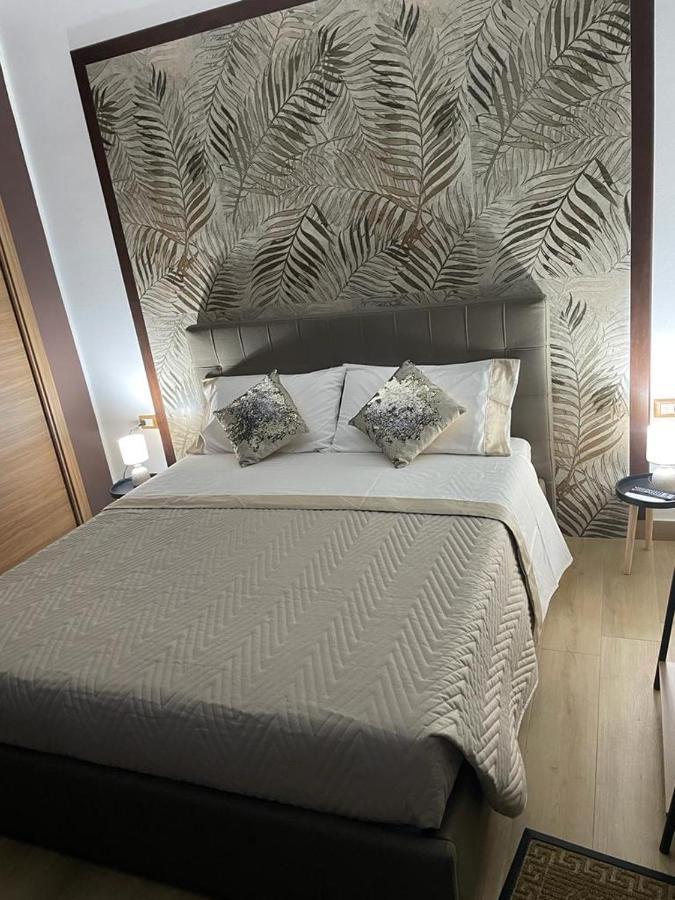 Residence Gordon Carini Extérieur photo